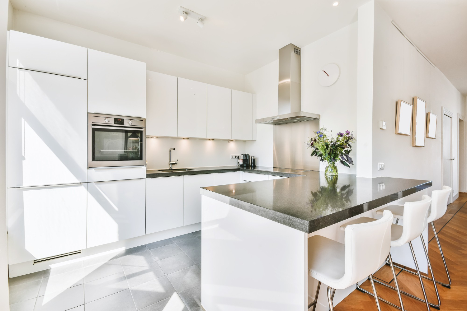 Olafab Cabinetry Houston kitchen cabinet installation project